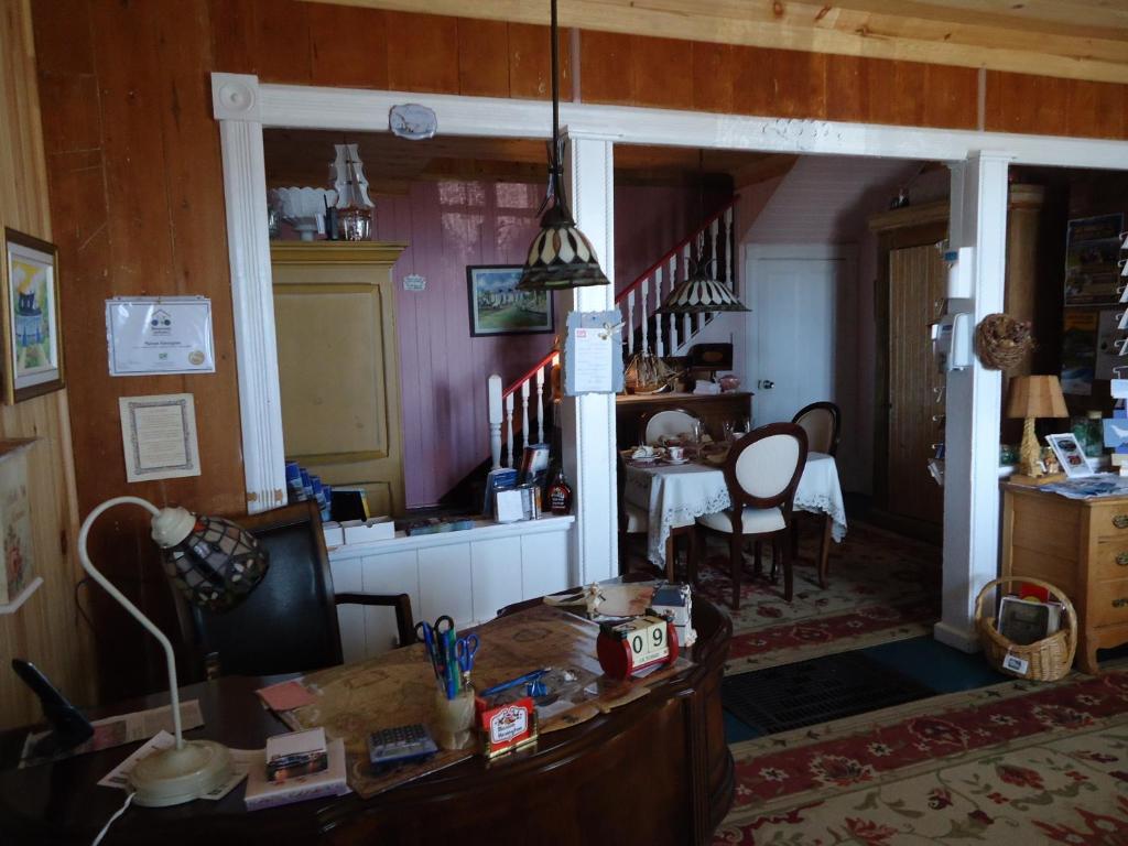Bed & Breakfast Maison Hovington 4*